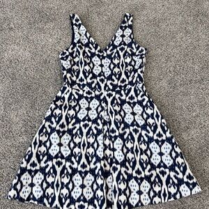 Gap 100% Linen Fit & Flare Ikat Print Sleeveless Blue White Mini Dress Size US 6